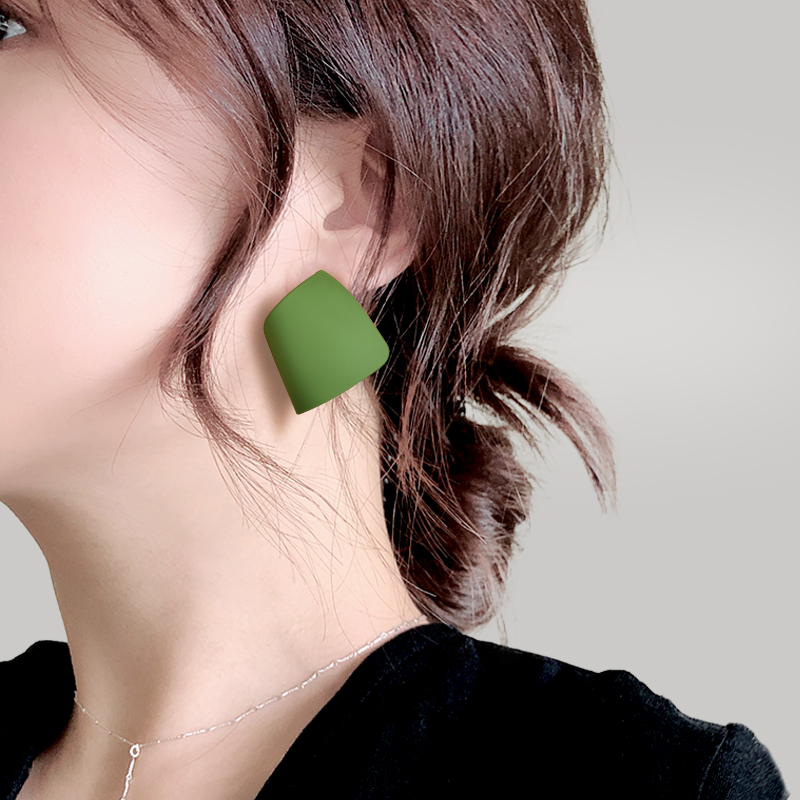 复古欧美风高级感百搭耳环