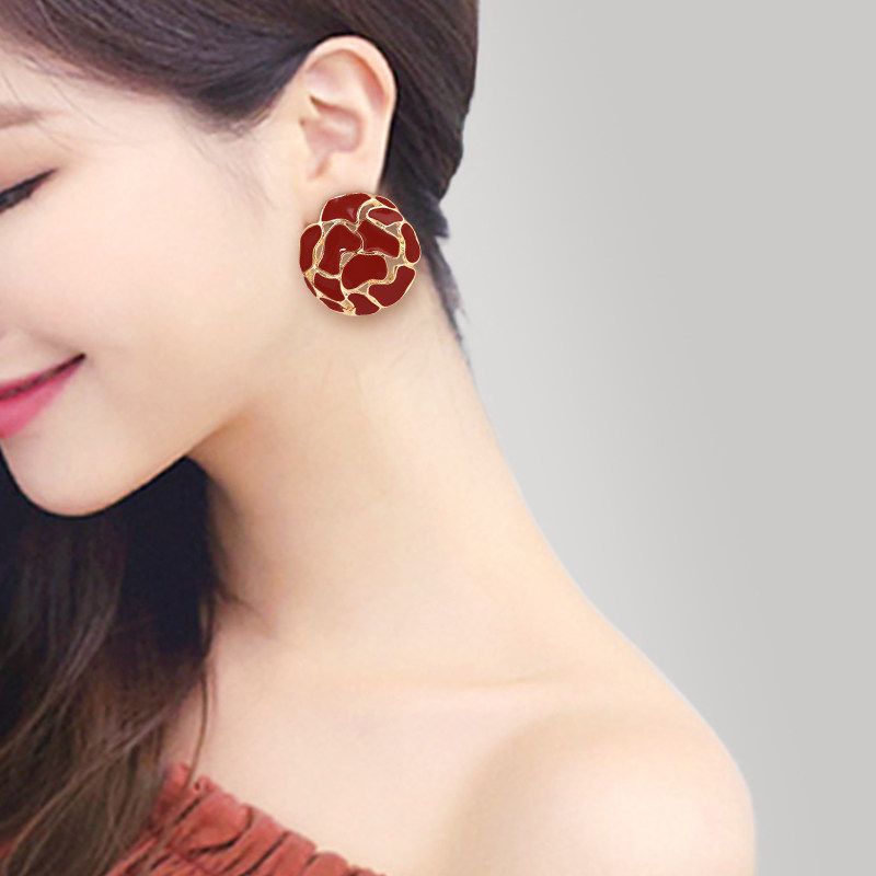 秋冬玫瑰花朵镂空耳钉中古红色圆形珐琅耳饰轻奢个性女人味耳环