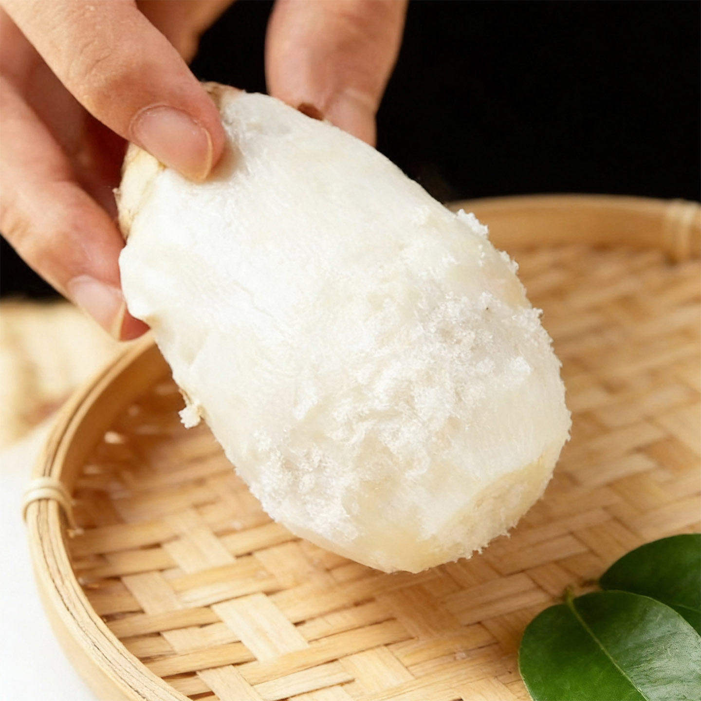 云南毛芋头牛奶芋头新鲜现挖现发小香芋软糯香甜奶白色细腻多肉