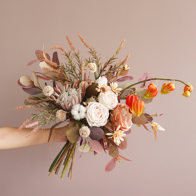 栀美家 玫瑰仿真束手捧 绣球假 客厅茶几餐桌摆