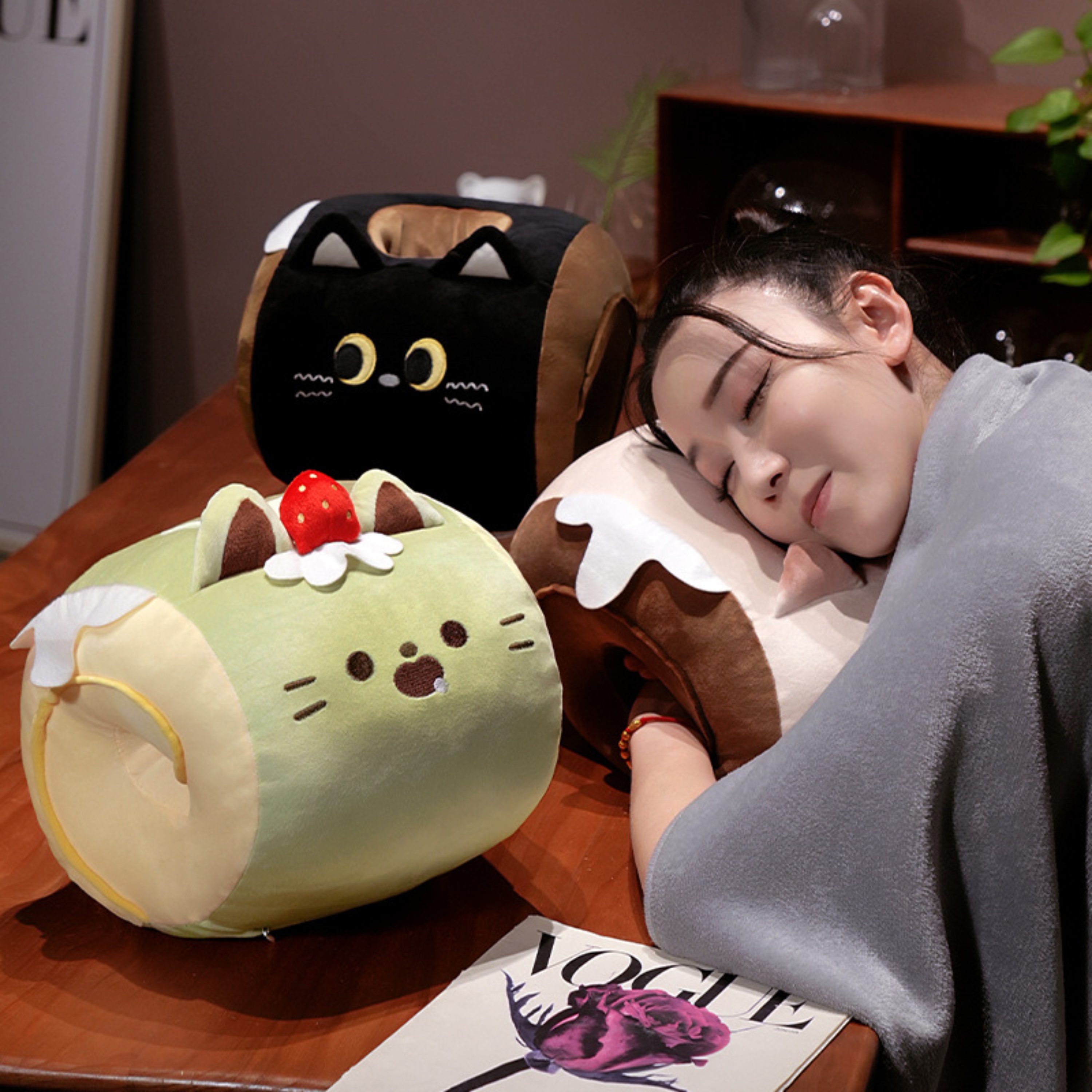 上班族午休神器!可插手暖手抱枕