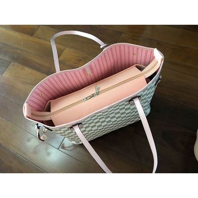 大号适用于LVnevrful包拉