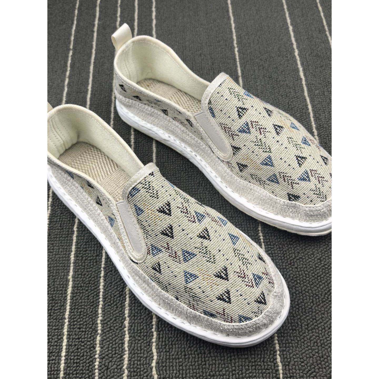 时尚百搭北京男式布鞋2025春秋季新款不累透气滑套休闲球鞋,流行男鞋,布鞋,淘宝优惠券,粉丝福利购,淘宝优惠卷