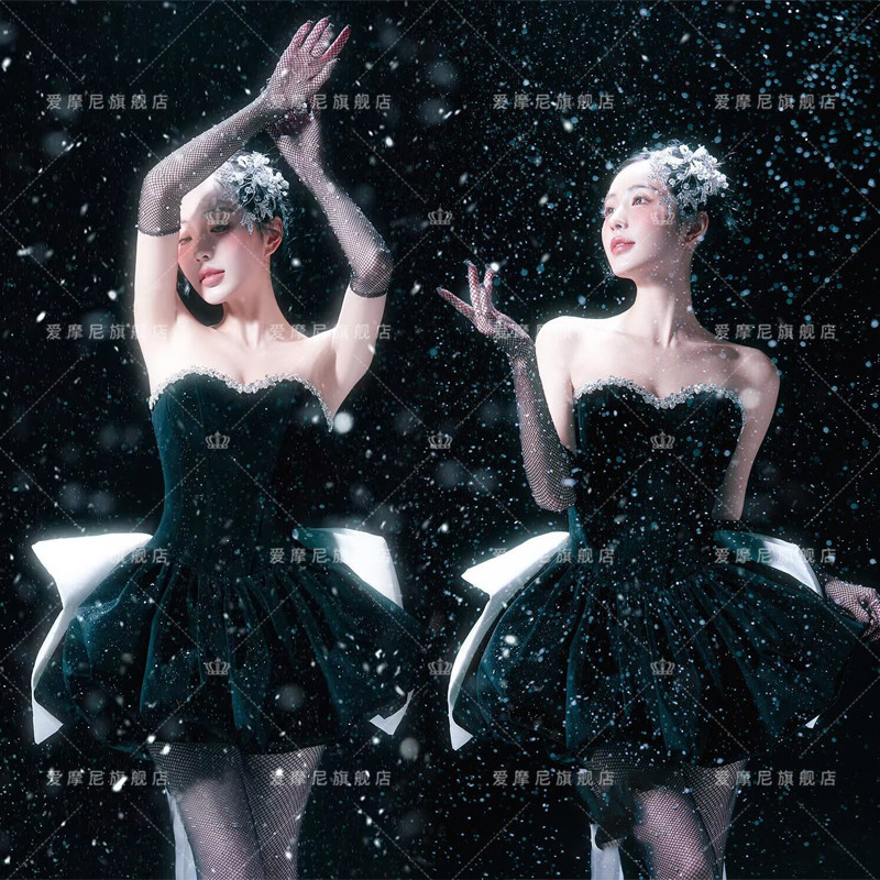 2026新款影楼秋冬氛围感圣诞节雪景写真芭蕾公主风高级感艺术服装