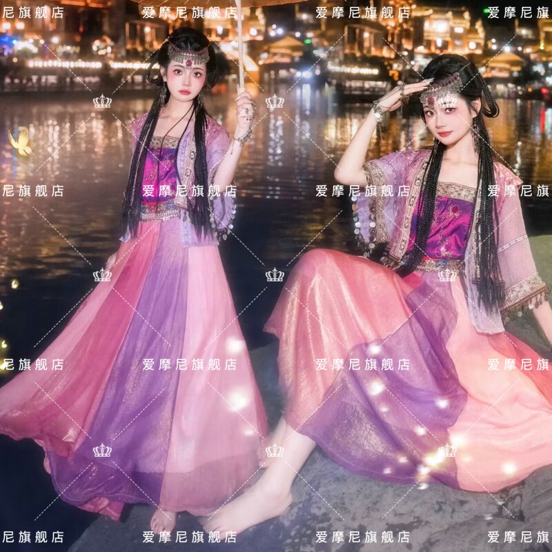 新款异域风情古装苗疆少女民族风苗族飘逸拍照凤凰古城旅拍写真服