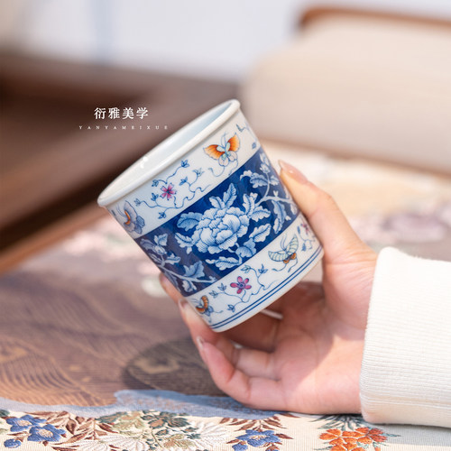 卓君蓝地牡丹可乐杯浪漫上新斗彩