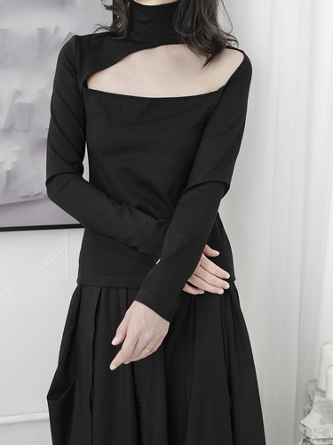 长袖山本风常规暗黑女性