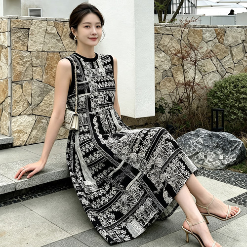 女士无袖棉绸连衣裙长款夏季2026新款大码胖mm宽松直筒印花长裙子