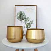 北欧创意轻奢铁艺花瓶容器圆形钵体金属花盆家居装 饰花器桌面摆件