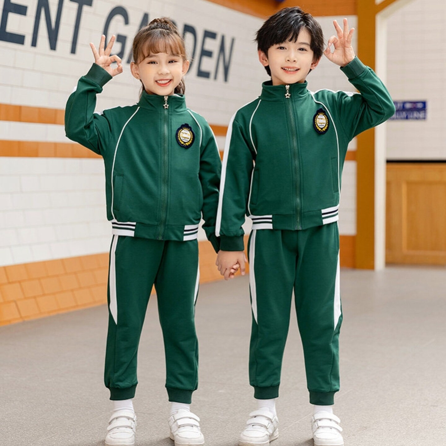 英伦风班服T恤校服彩虹色一年级背心男女学生运动中小学生休闲