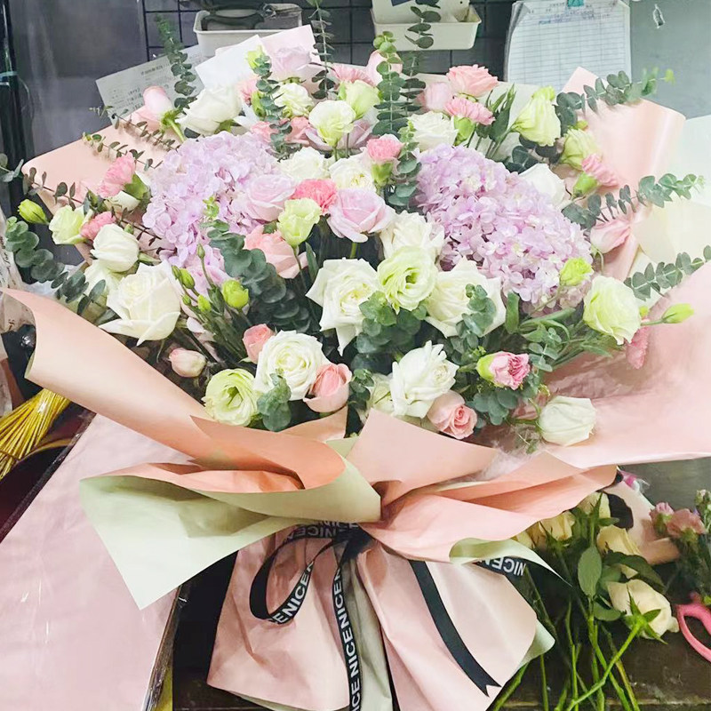 超大花束鲜花绣球向日葵玫瑰混搭贵阳同城速递送花上门
