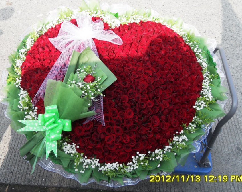 海南三亚海口鲜花同城速递520.999.1314枝朵粉红白香槟蓝玫瑰配送