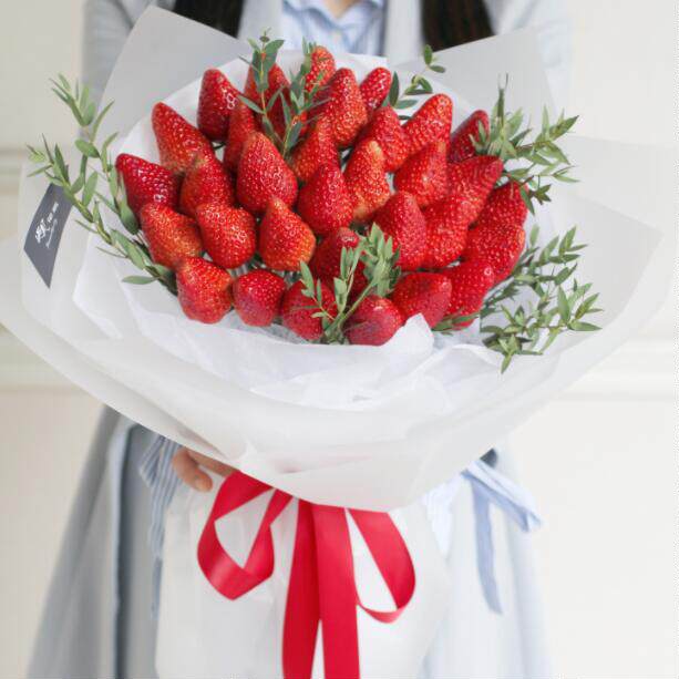 草莓车厘子生日礼物送花店杭州