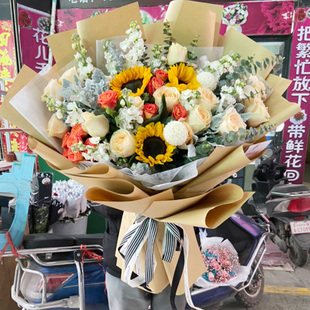 厦门鲜花同城速递玫瑰礼盒生日祝福混搭花束福州漳州泉州花店送花