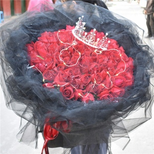 石家庄同城鲜花速递33朵99朵红玫瑰混搭生日花束礼盒上门配送花店