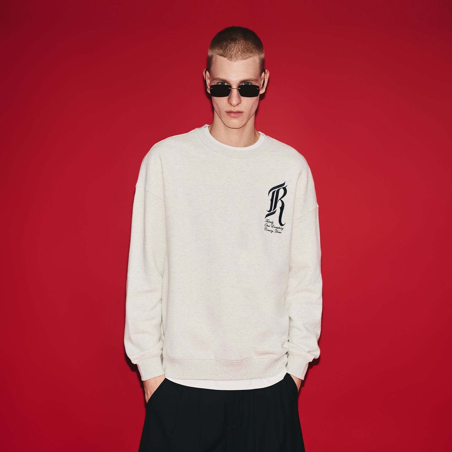 REDCHARCOAL红炭暖花灰基础R标圆领卫衣男秋新款潮牌宽松男士上衣