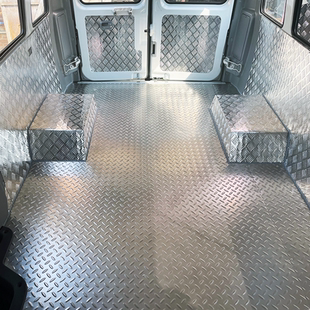 宝迪货箱铝板欧胜脚垫配件车厢护板 依维柯得意不锈钢地板内饰改装
