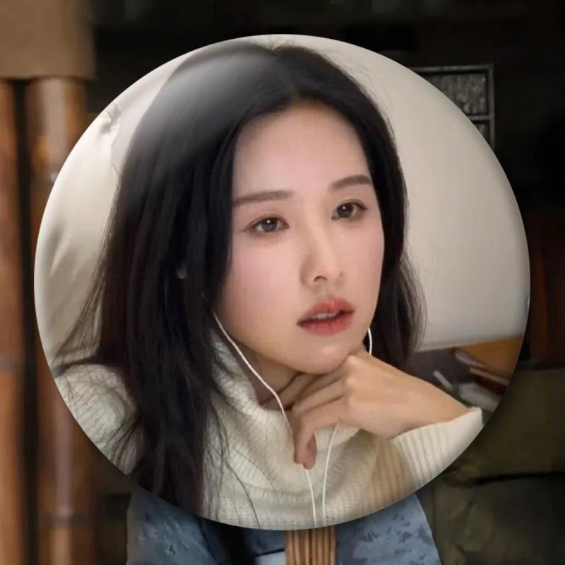 陈都灵周边徽章吧唧粉丝应援谷子胸针学生背包挂件装饰58mm胸章