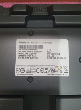 Samsung三星PM983A 960G U.2 PCIE3.0固态硬盘MZQLB960HBJR-00W07