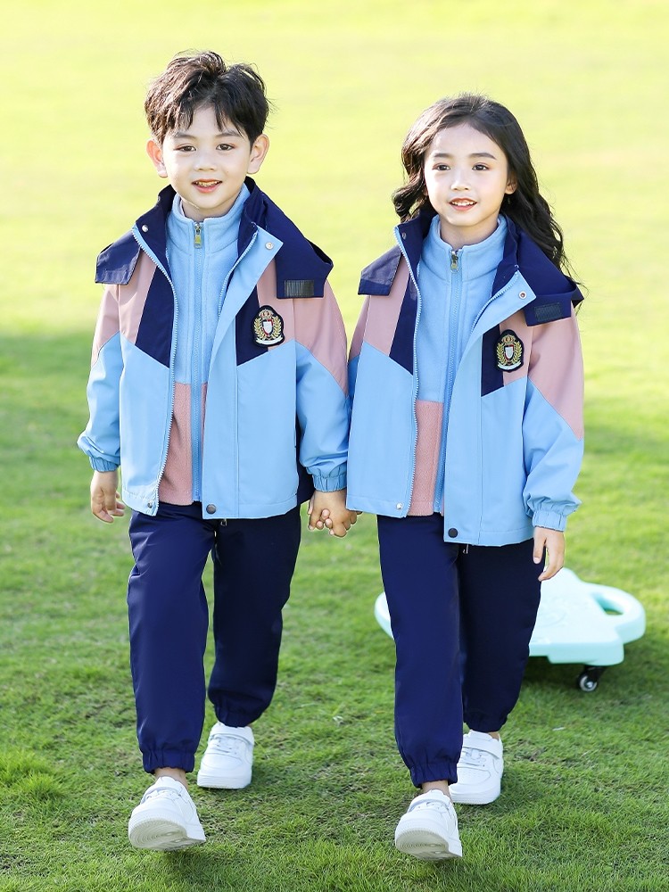 幼儿园园服春秋冬装小学生班服套装冲锋衣三件套冬季运动儿童校服