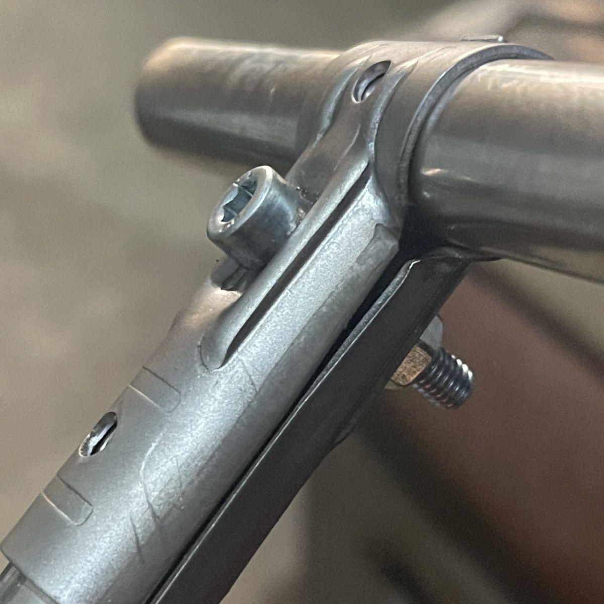 16mm管连接件16mm外径圆管链接件快速镀锌管配件不锈钢管连接配件