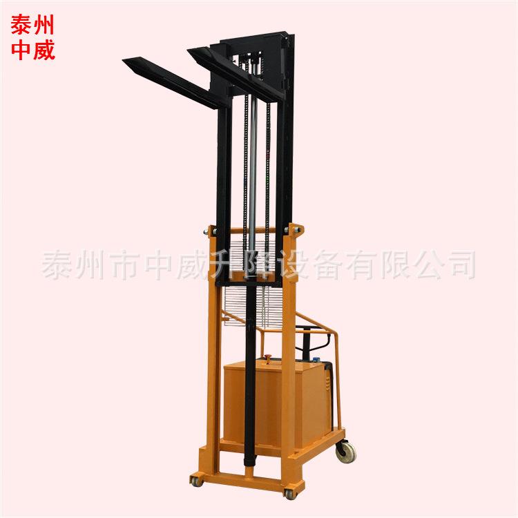 供应半电动配重式堆高机半自动无腿托盘装卸车液压升降叉车