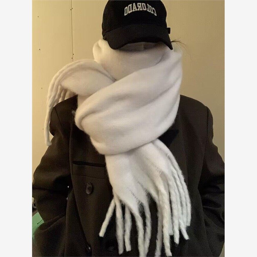 纯黑色高级感围巾纯色加厚围巾女生2025冬季新款韩版ins冬天学生