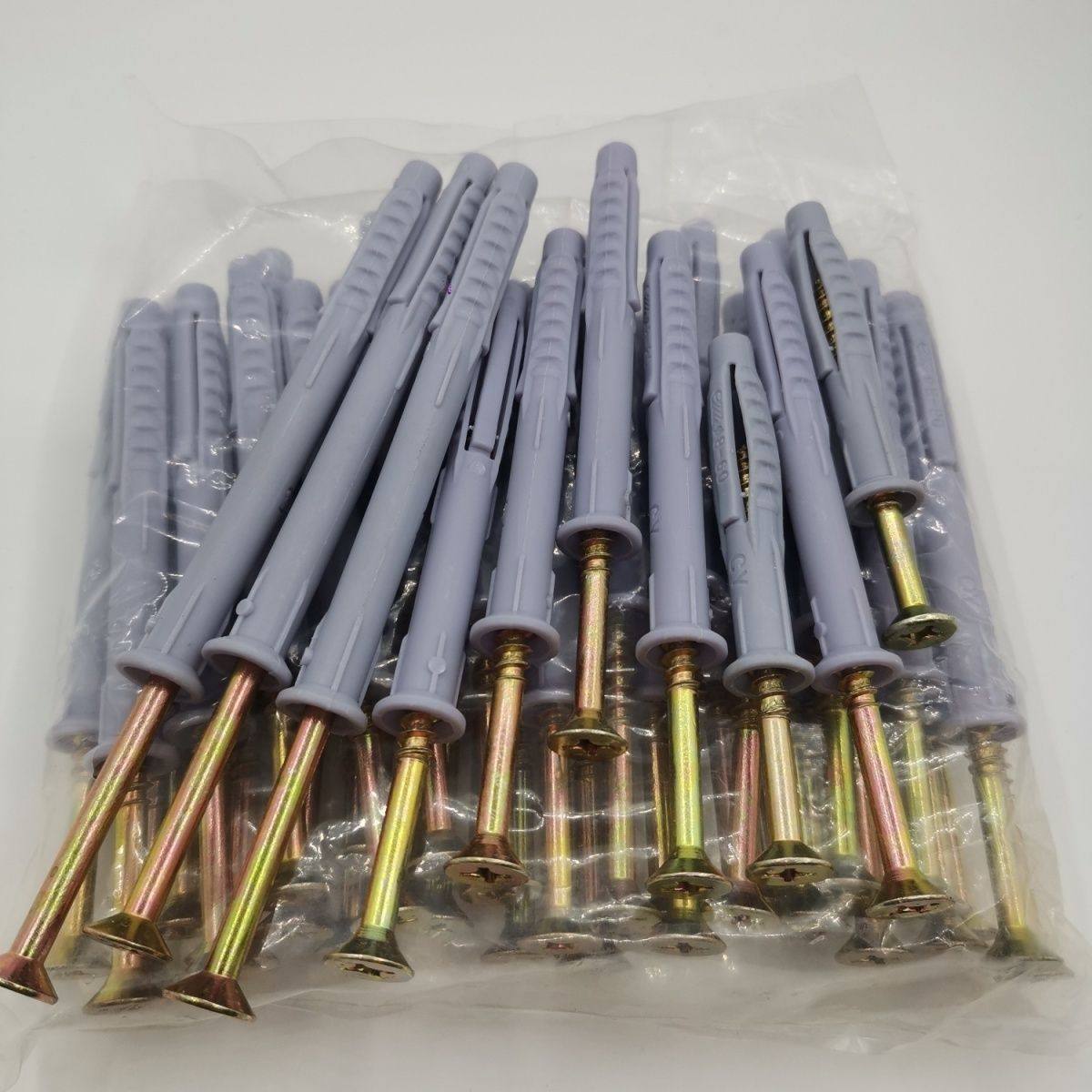 膨胀螺丝一体钉灰色加长四面体膨胀管膨胀螺丝橱柜吊柜浴室柜专用,五金/工具,塑料膨胀管,淘宝优惠券,粉丝福利购,淘宝优惠卷