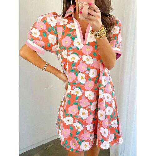 H 63491 Floral print V-neck dress 花卉印花 V 领连衣裙