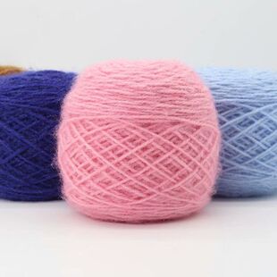 手套挂脖绳子大团松鼠绒3两毛线亮丝线中粗针织帽子diy手工围巾手