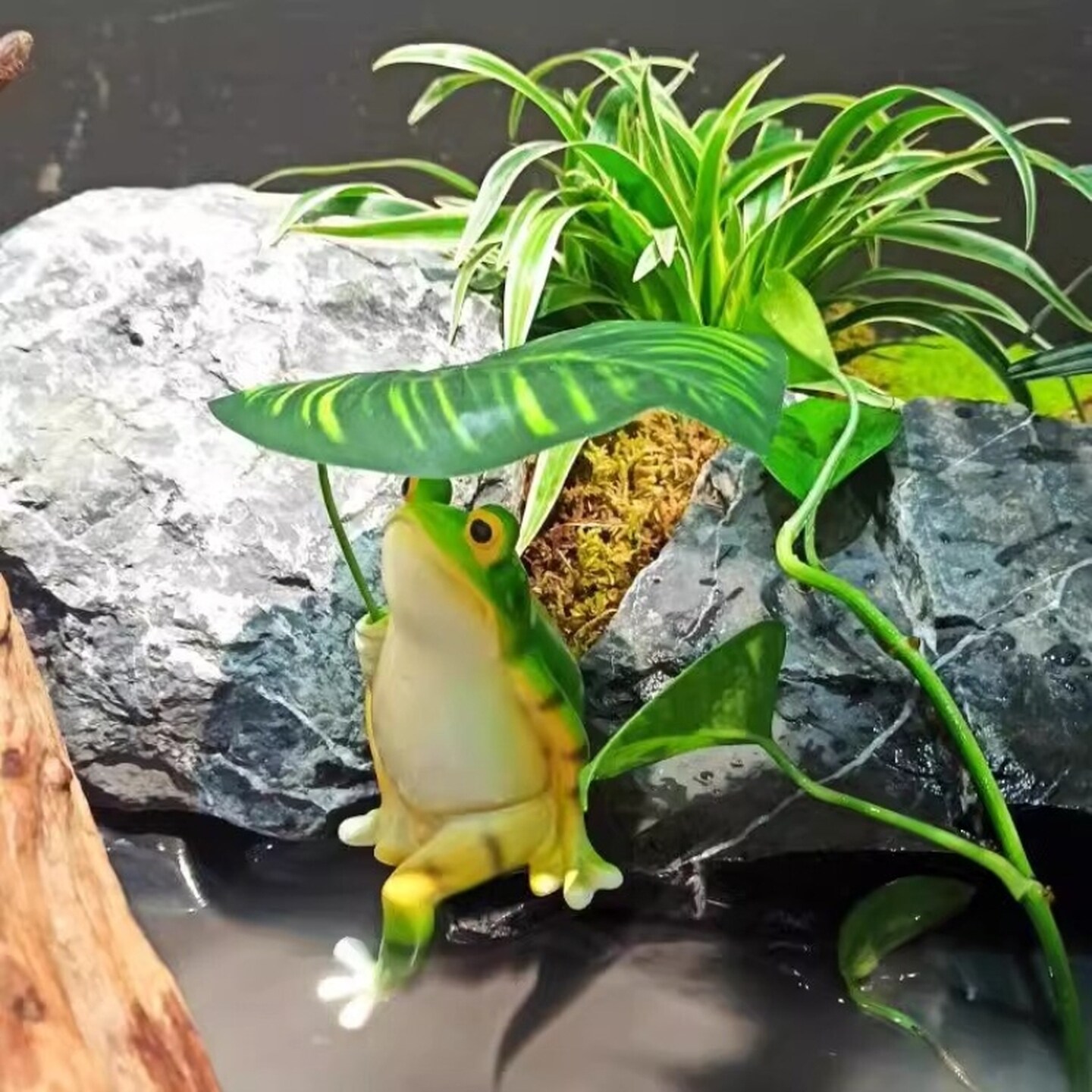 鱼缸装饰造景摆件度假风荷叶青蛙拿酒杯钓鱼青蛙阳台花园庭院池塘