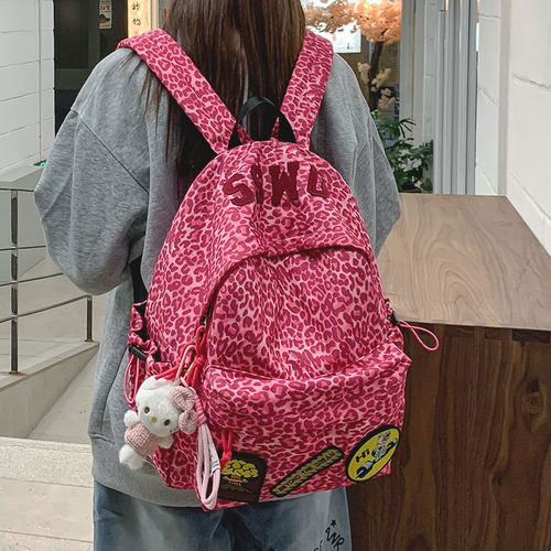 书包女大学生小众设计感轻便百搭双肩包时尚潮流初中高中女生背包