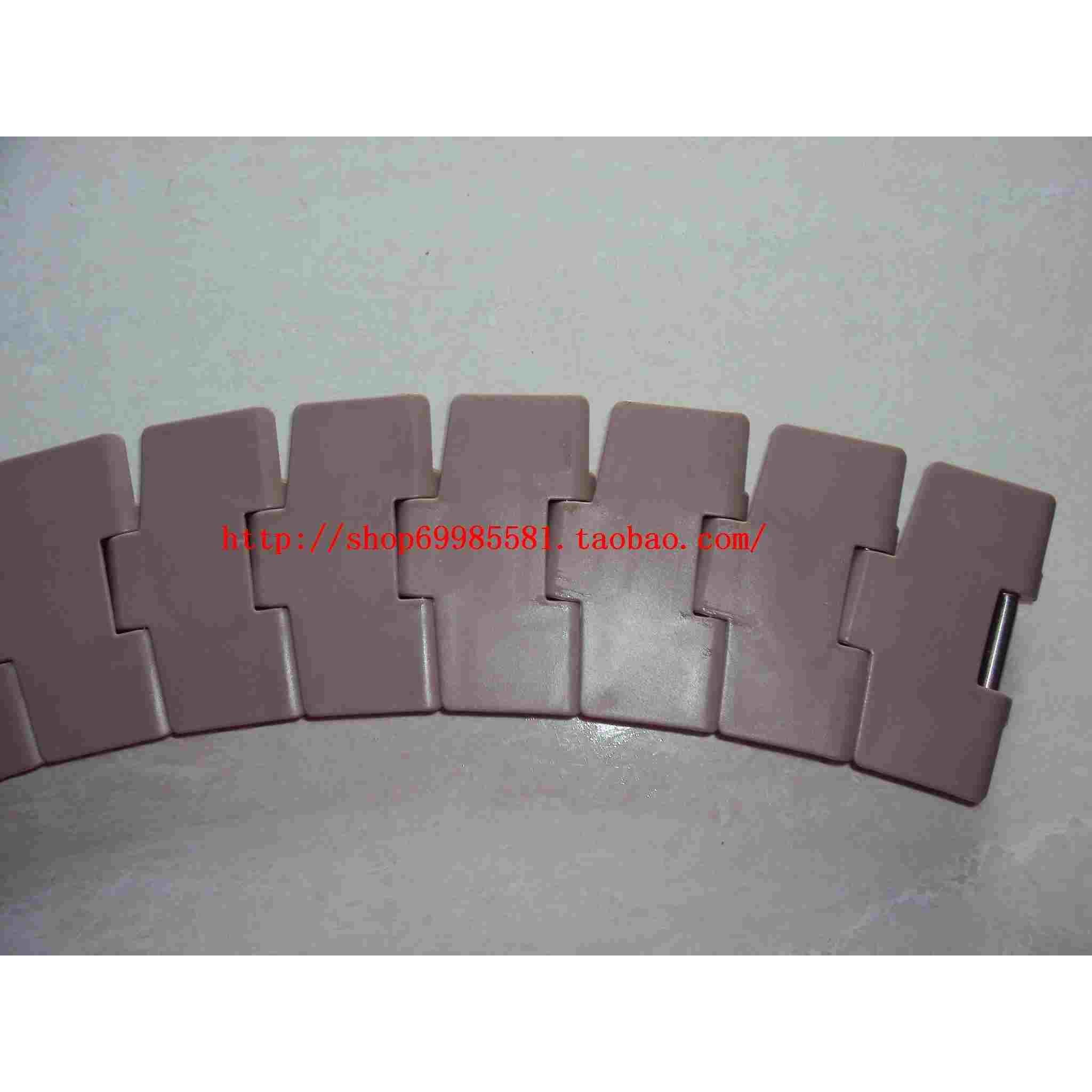 880TAB-K325   带翼塑胶转弯链板 宽82.6mm 节距38.1mm  销轴6mm