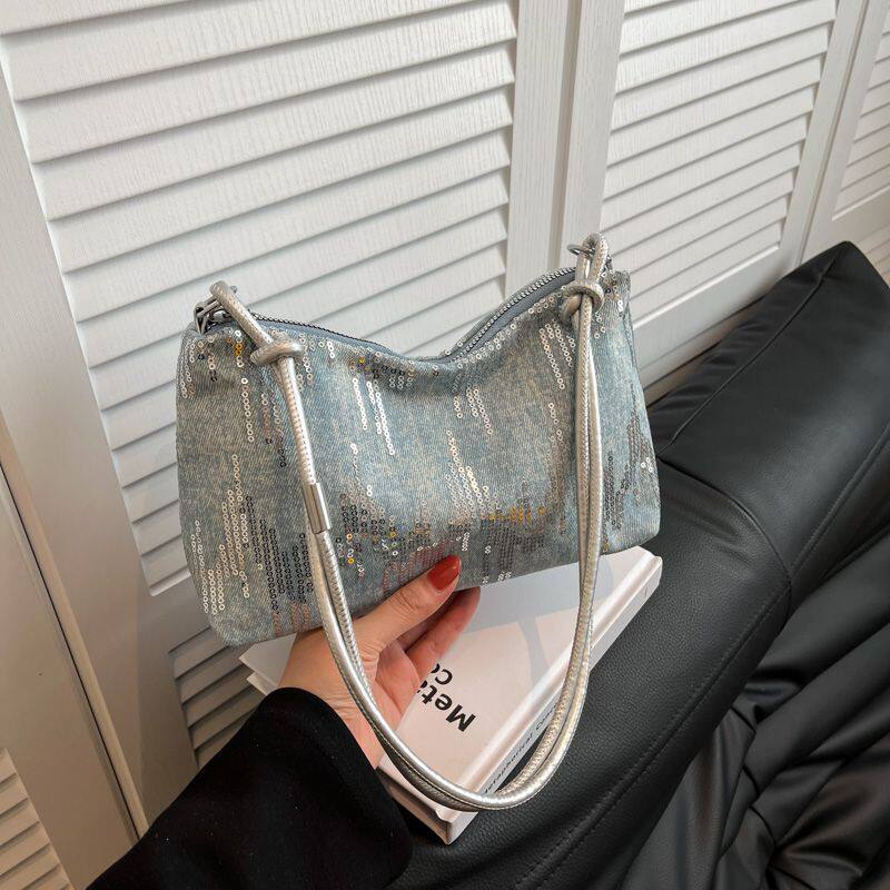 夏天装手机的小包包时尚流行高级爆款2026包包新款休闲百搭牛仔布