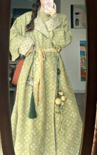 青泠谷原创双面穿绿色团花棉纱圆领袍