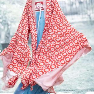 青泠谷新品杨贵妃教习鹦鹉图复原服饰晚唐五代