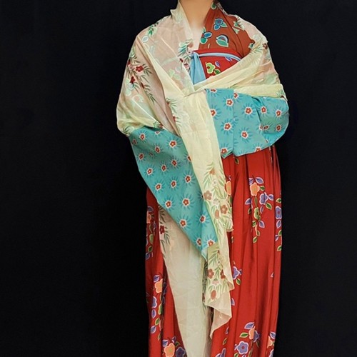 青泠谷复原唐代天宝都督夫人汉服