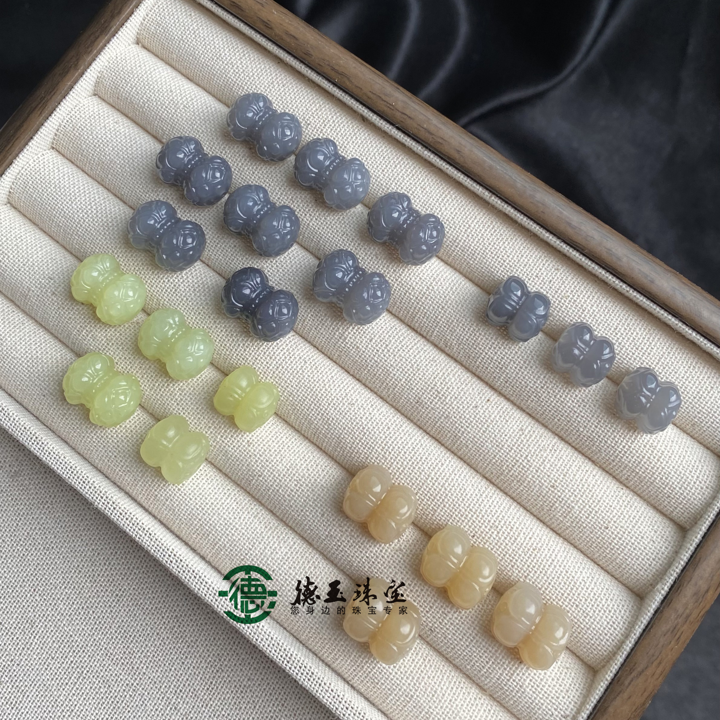 天然和田玉并蒂莲桶珠双头莲吊坠项链手链diy配饰