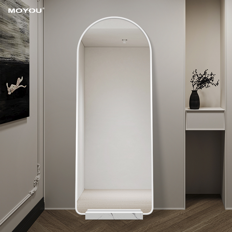 白色落地镜摩友拱形大理石底座