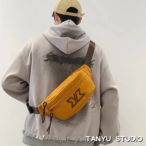 探屿男士轻便运动斜挎胸包
