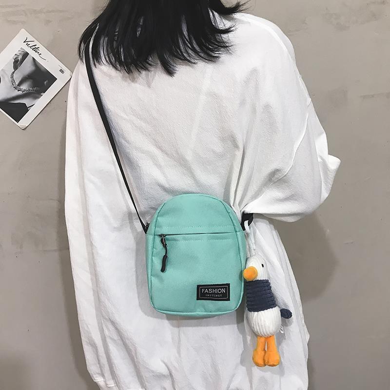 装手机的小斜挎包轻便款