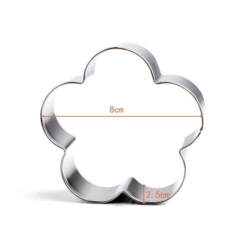 梅花小蛋糕模具可爱梅花diy烘焙饼干模具 家用儿童卡通小熊慕斯花,厨房/烹饪用具,烘焙模具,淘宝优惠券,粉丝福利购,淘宝优惠卷