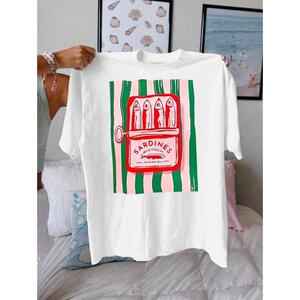 Artistic and Eye - catching T - Shirt: Make a Splash with a