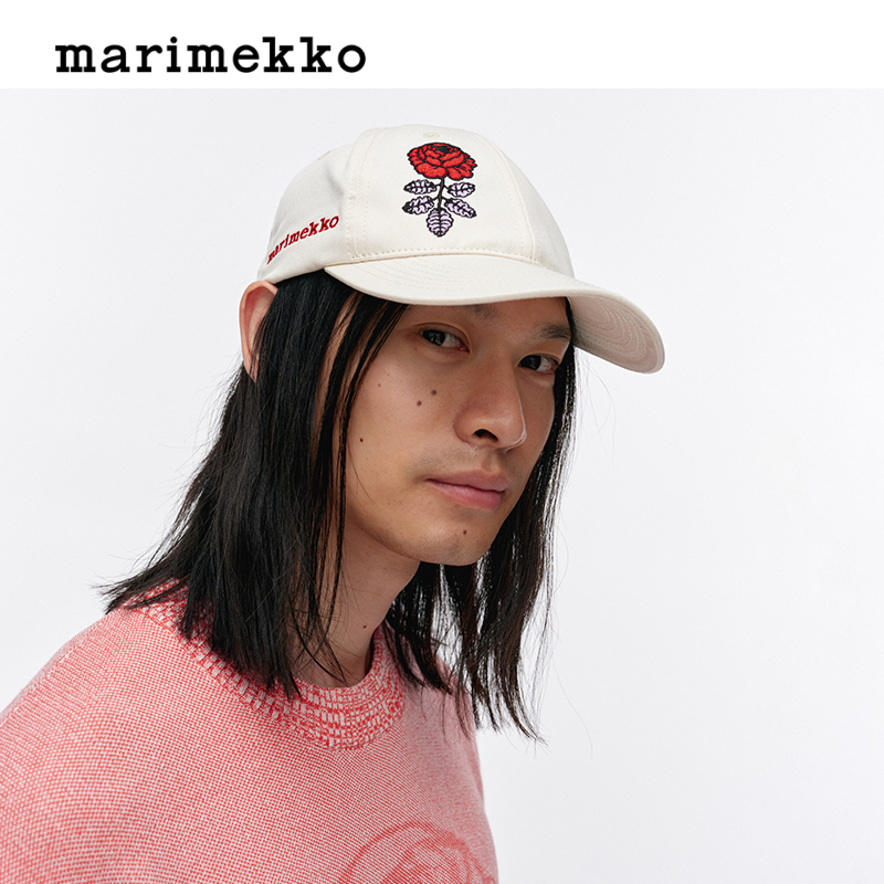 Marimekko早秋时尚刺绣Vihkiruusu米白色棒球帽户外穿搭