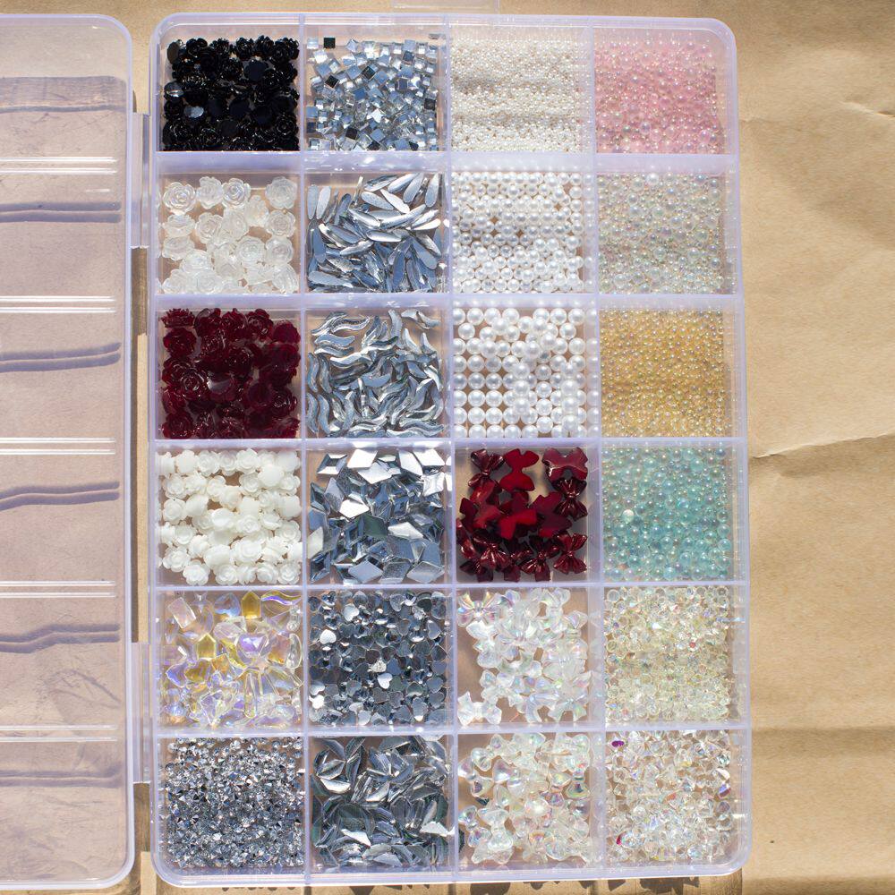 美甲点缀小饰品美甲饰品混装珍珠蝴蝶泡泡珠平底异形钻开店24格树