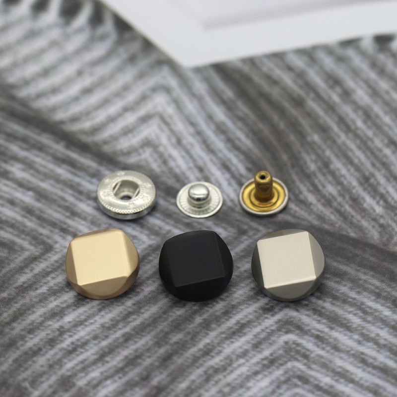 羽绒服专用扣子时尚精致