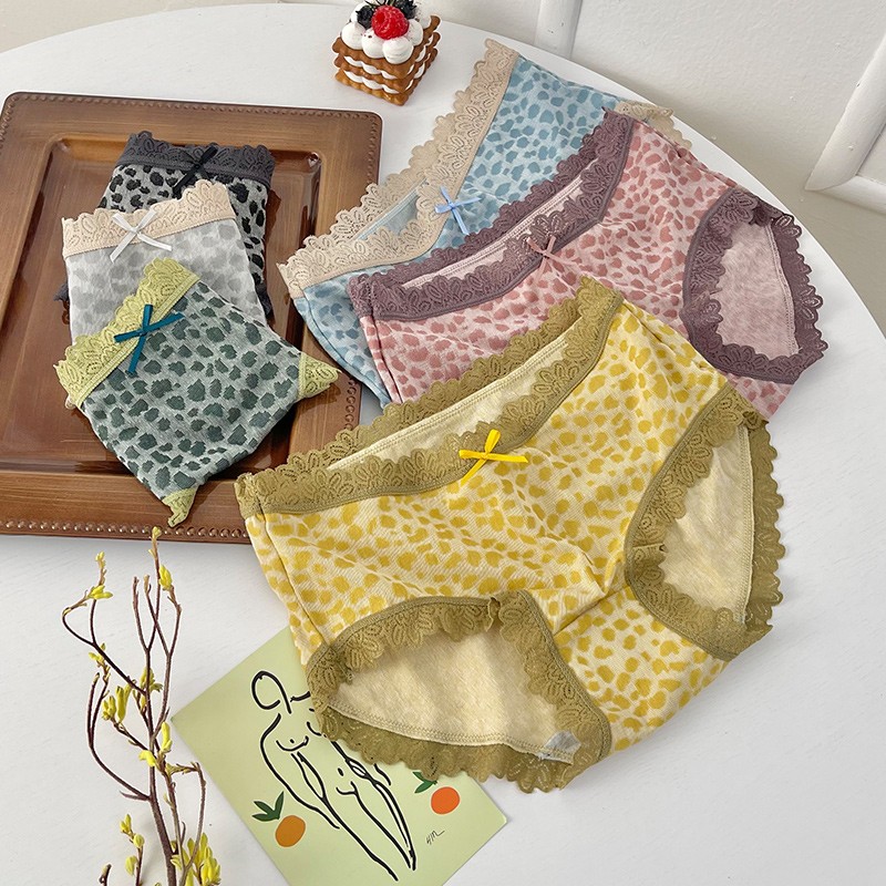 泡芙家小豹纹蕾丝花边透气三角裤
