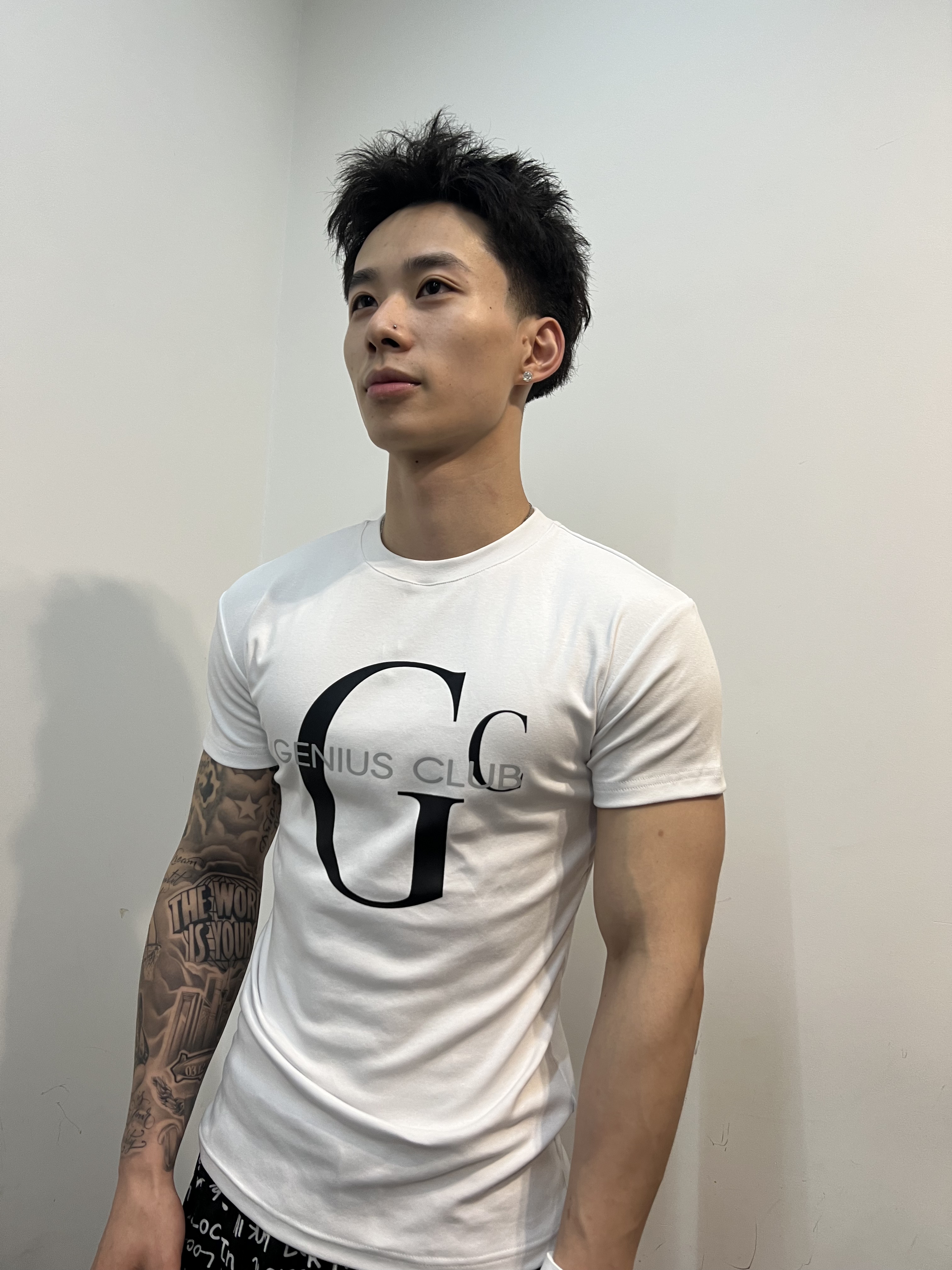 GENIUSCLUB美式修身基础款短袖T恤字母印花夏季休闲上衣