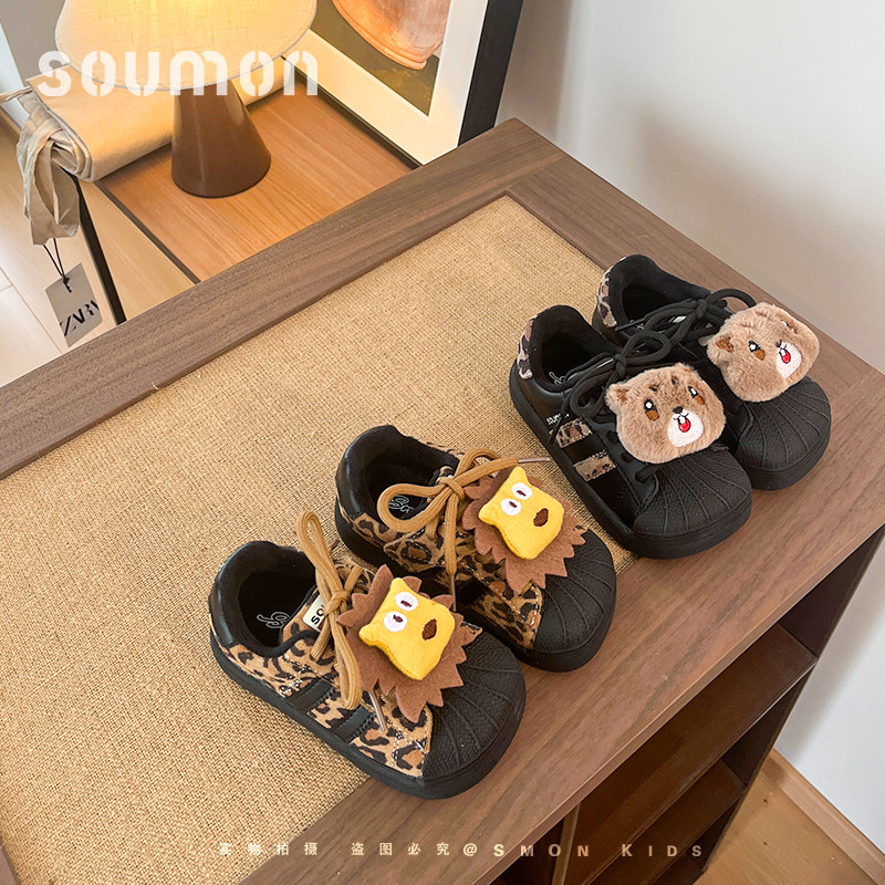 书萌儿童运动鞋女童加绒二棉鞋2026新款冬季男童豹纹板鞋宝宝鞋子