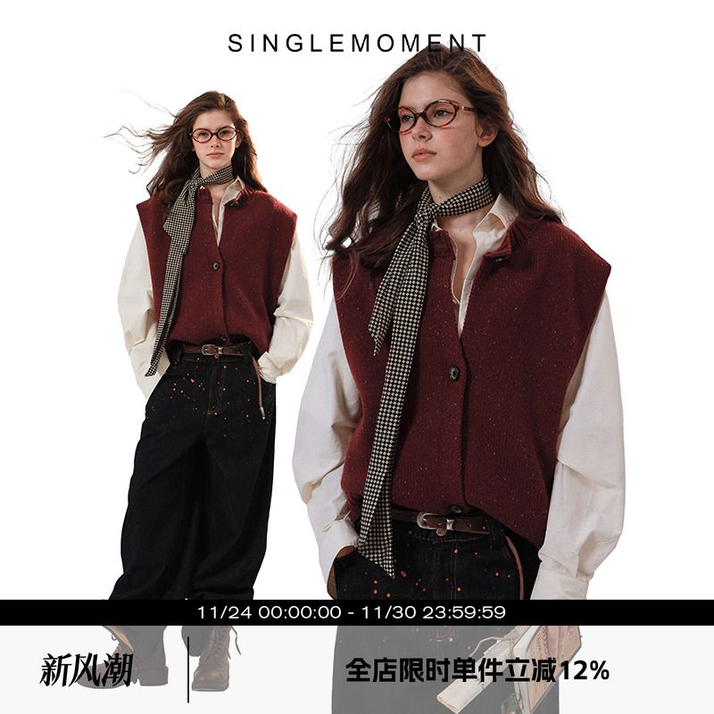 重磅羊毛毛衣马甲牛角扣圆领